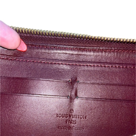 Louis Vuitton Monogram Vernis Zip Around Long Wallet, Purple - Picture 6 of 10